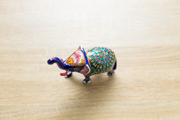 Elefante de metal - Imagen 2
