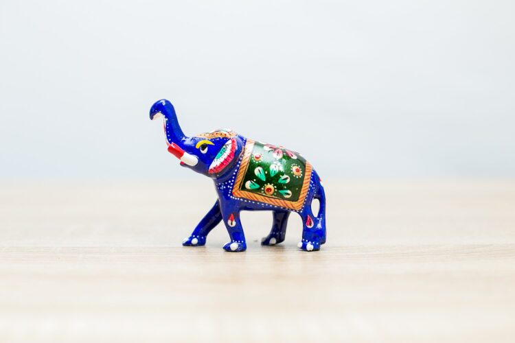 Elefante de metal - Imagen 3