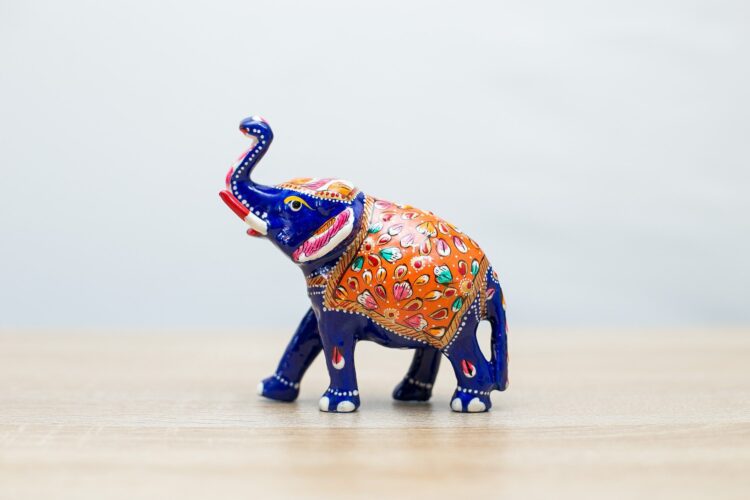 Elefante de metal - Imagen 3