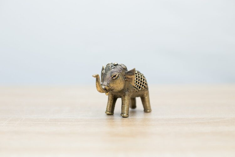 Elefante de metal - Imagen 4