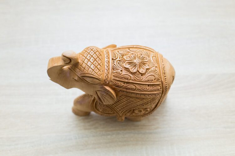 Elefante de madera - Imagen 3