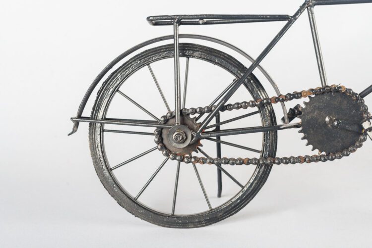 Bicicleta metálica - Imagen 4