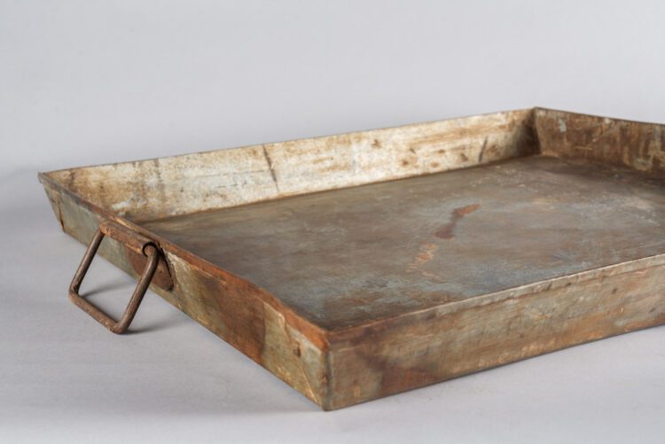 Bandeja rectangular de metal - Imagen 4