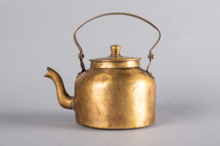 Tetera decorativa en Bronce