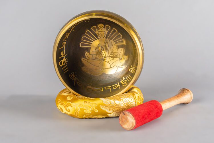 Cuenco tibetano 15 cms de diámetro , diseño Buda en Loto - Imagen 3