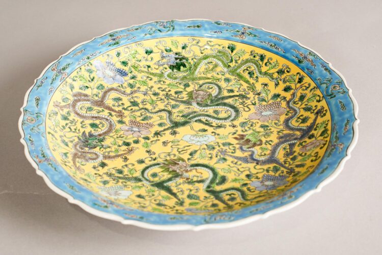 Plato Porcelana Chino Borde Celeste