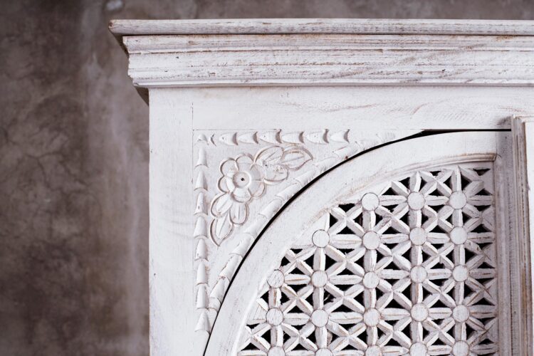 Cabinet Hindu Blanco Tallado - Imagen 3