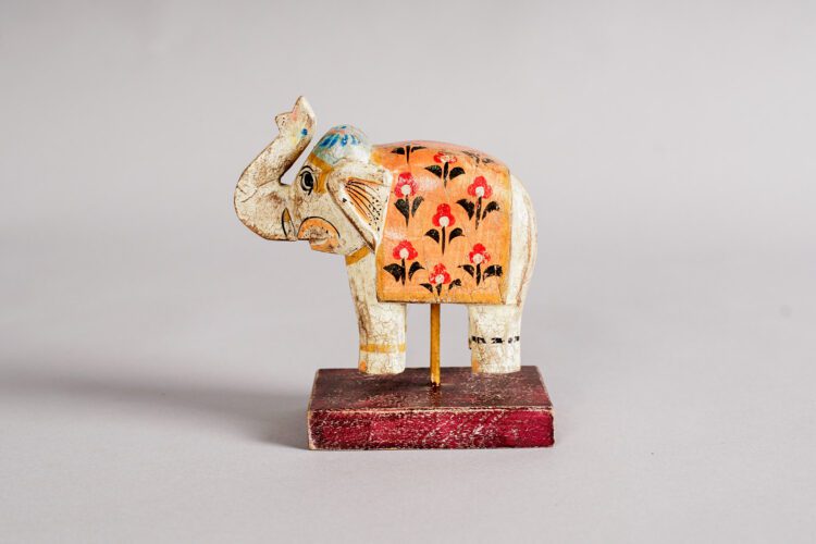 Elefante de madera Pintado