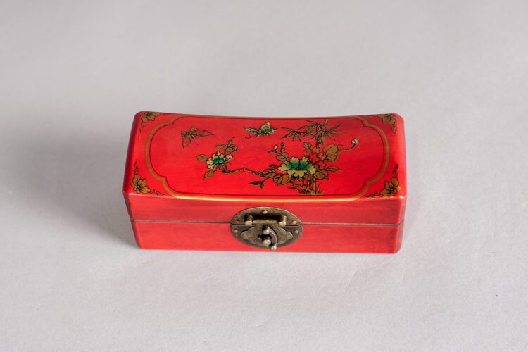 Caja Cuerina Almohada China - Imagen 2