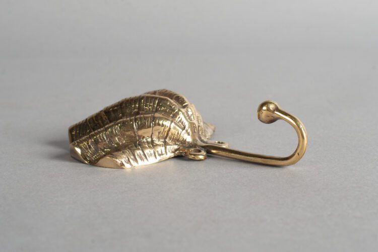 Colgador Concha en Bronce - Imagen 5