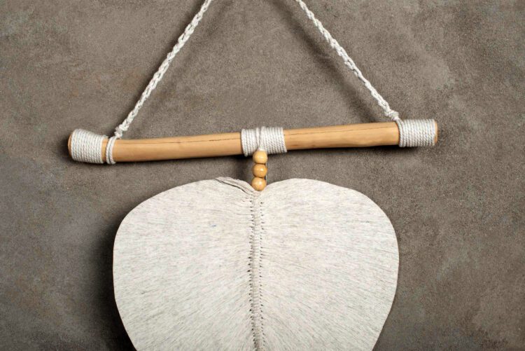 Colgante Simple Corazon Fibra Natural - Imagen 2