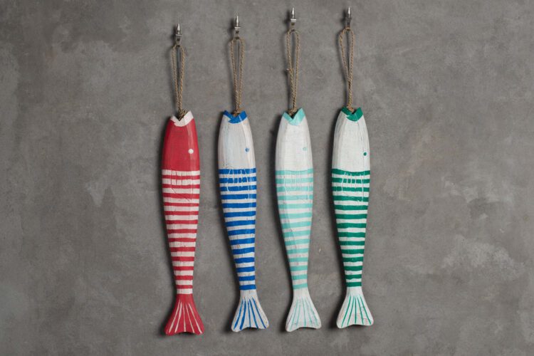 Pescados Colgantes de Colores - Imagen 6