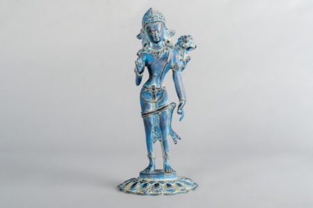 Diosa Tara en Bronce Azul