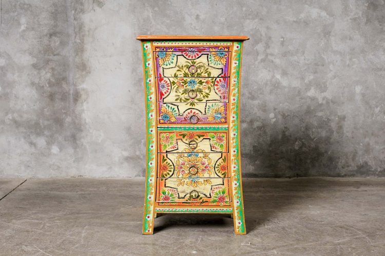 Mueble Cajonero Pintado a mano