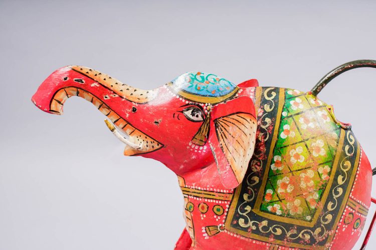 Regadera Elefante Metal Pintado - Imagen 2