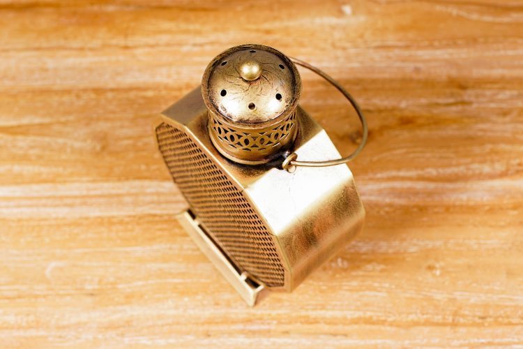 Farol de Metal Colgante Rejilla (2 tamaños) - Imagen 4