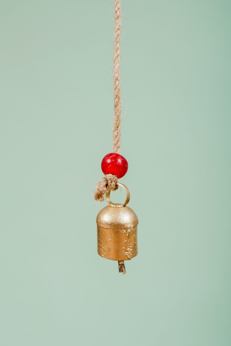 Cuelga  Campanitas Doradas - Imagen 4