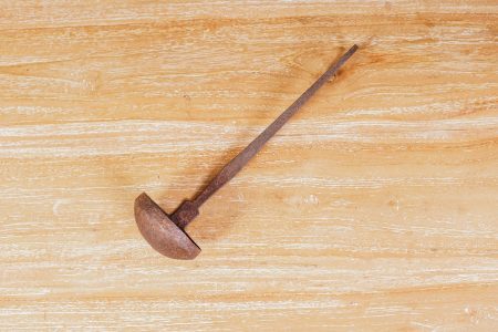 Cucharón Antiguo de Metal