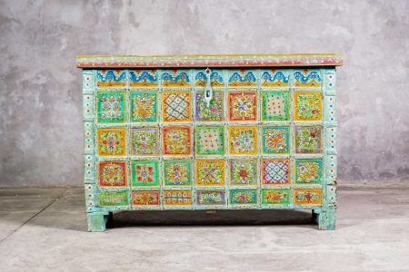 Baúl /Arrimo Pintado